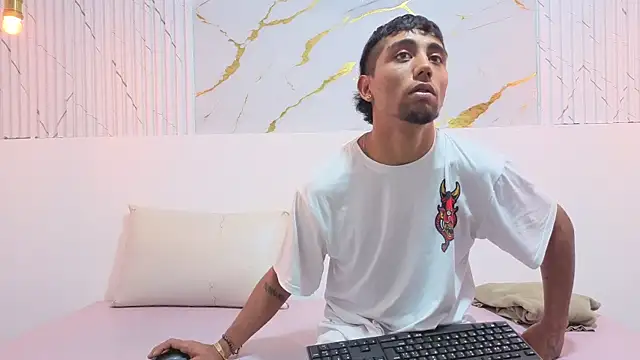 NatyAndAlex online show from 02/10/26, 10:14