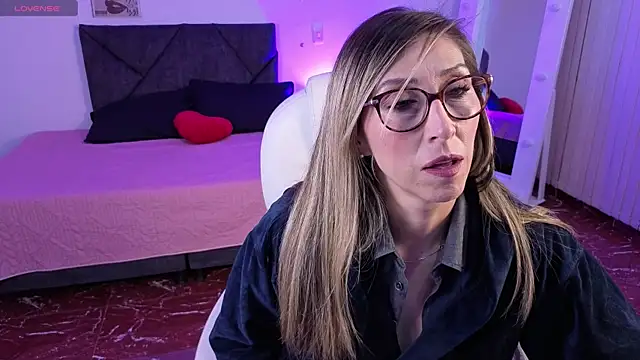 Scarlett 079 online show from 05/09/26, 11:37