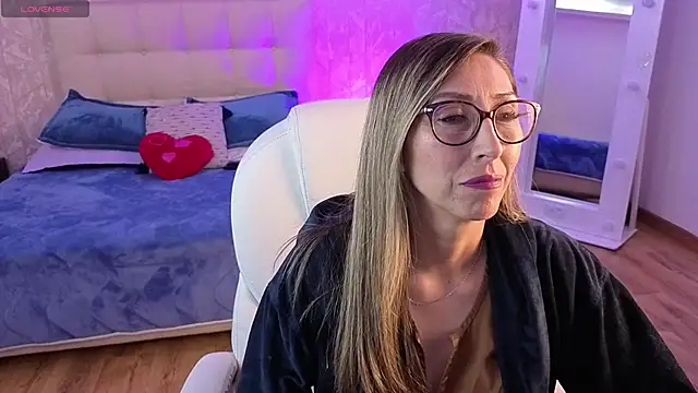 Scarlett 079 online show from 05/28/26, 11:29
