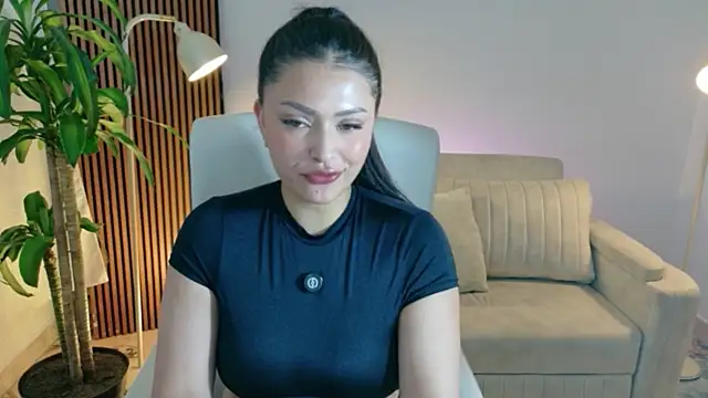 victoria   moon online show from 04/29/26, 05:30