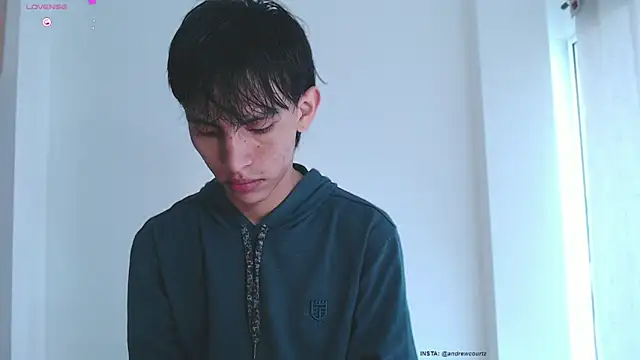 andrew courtzz online show from 12/17/25, 07:31