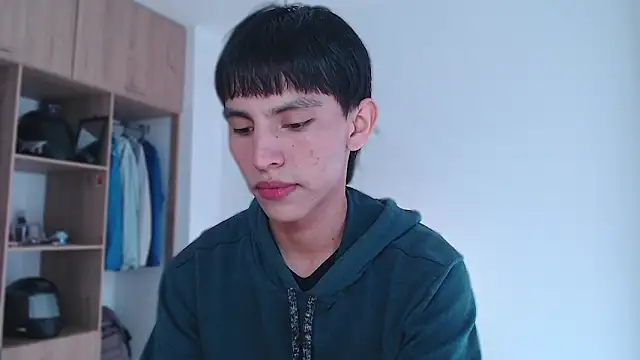 andrew courtzz online show from 02/13/26, 07:54