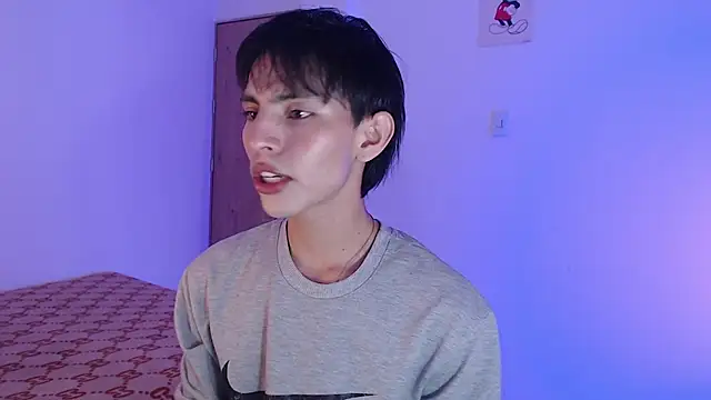 andrew courtzz online show from 04/24/26, 05:48