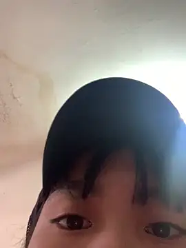 Mon babyy online show from 01/11/26, 04:28