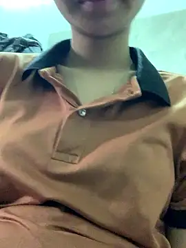 Mon babyy online show from 01/18/26, 04:49