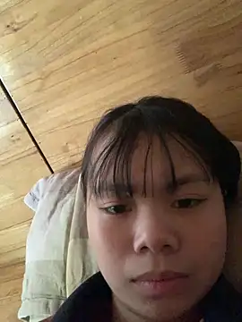 Mon babyy online show from 02/06/26, 07:45