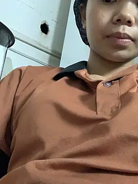 Mon babyy online show from 02/25/26, 11:20