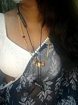 Preeti345 online show from 02/02/26, 10:25