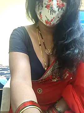 Preeti345 online show from 02/28/26, 06:47