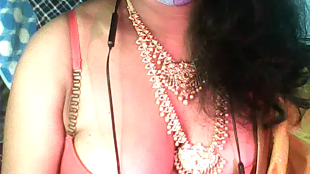 Preeti345 online show from 07/10/26, 05:56