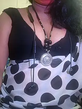 Preeti345 online show from 07/19/26, 08:07