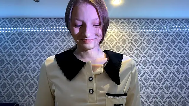 Cleonoth2o online show from 12/14/25, 06:12