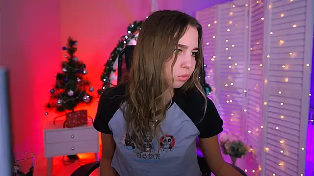 KimPorins online show from 12/20/25, 03:41