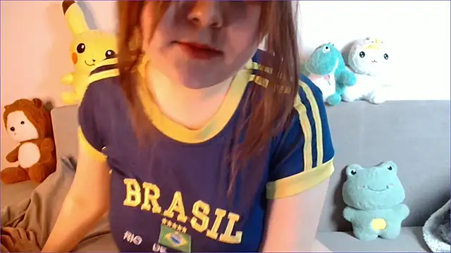 minji snow online show from 03/07/26, 01:08