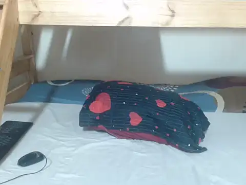 Phoenix Curvelicious online show from 12/17/25, 12:05