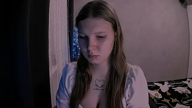 nelli lux  online show from 01/10/26, 01:46