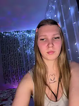 nelli lux  online show from 01/14/26, 09:42