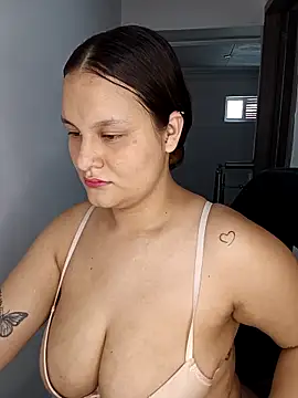Valeriaa 21 online show from 06/21/26, 03:47