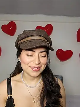 saasha Petit online show from 02/17/26, 10:23