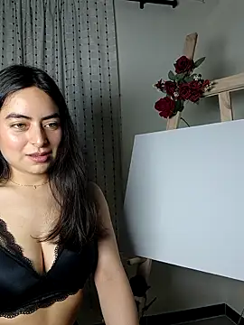 saasha Petit online show from 03/11/26, 11:38