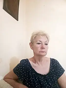 Snapshot of Calypso-Loove chatting on 06/22/26, 07:38 Calypso-Loove online show from 06/22/26, 07:38