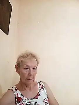 Snapshot of Calypso-Loove chatting on 06/26/26, 10:52 Calypso-Loove online show from 06/26/26, 10:52