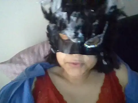 Snapshot of h4cPaolaMascherata chatting on 12/18/25, 08:20 h4cPaolaMascherata online show from 12/18/25, 08:20