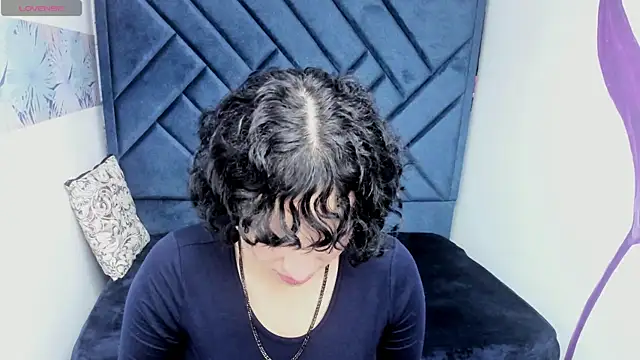 Kiara Fox   online show from 01/09/26, 08:10