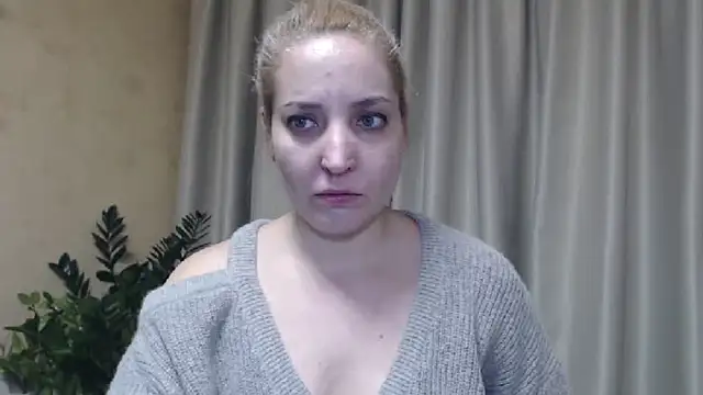 Snapshot of sweetpussy chatting on 01/18/25, 02:23 sweetpussy online show from 01/18/25, 02:23