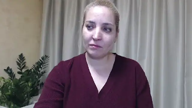 Snapshot of sweetpussy chatting on 01/30/25, 06:00 sweetpussy online show from 01/30/25, 06:00