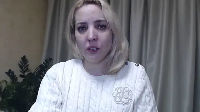 Snapshot of sweetpussy chatting on 01/31/25, 03:55 sweetpussy online show from 01/31/25, 03:55