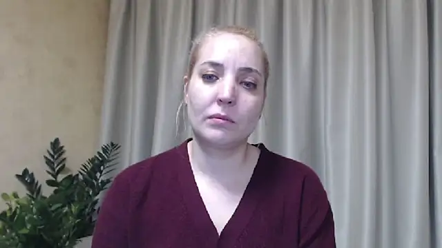 Snapshot of sweetpussy chatting on 02/06/25, 02:26 sweetpussy online show from 02/06/25, 02:26