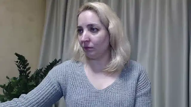 Snapshot of sweetpussy chatting on 02/28/25, 08:07 sweetpussy online show from 02/28/25, 08:07