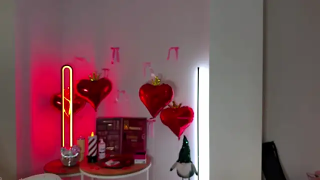 Snapshot of KittySasha chatting on 02/14/26, 04:15 KittySasha online show from 02/14/26, 04:15