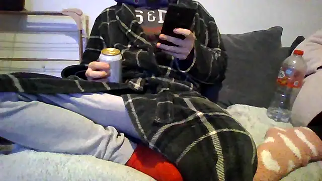 Ronnieedge online show from 12/20/25, 07:21