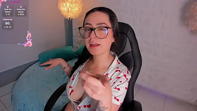 Snapshot of abby_angel_1 chatting on 12/15/25, 12:09 abby angel 1 online show from 12/15/25, 12:09