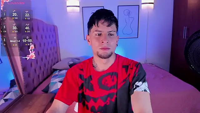 vaalentiino online show from 03/03/26, 06:25