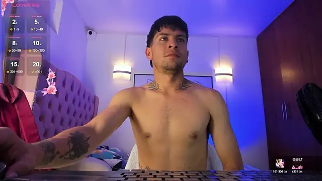 vaalentiino online show from 03/17/26, 07:06