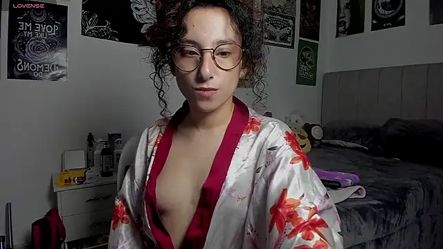 little  ammy online show from 03/06/26, 05:48