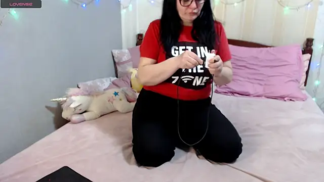 SashaBond online show from 02/20/26, 07:36