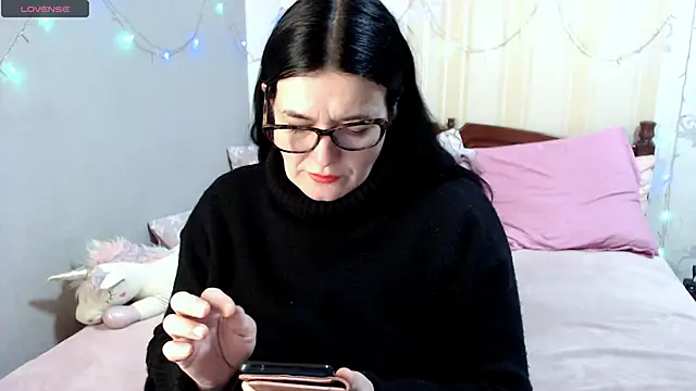 SashaBond online show from 02/21/26, 12:17