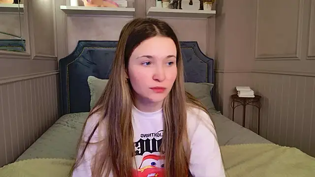 Snapshot of Lina_Sinerz chatting on 02/22/26, 03:32 Lina Sinerz online show from 02/22/26, 03:32