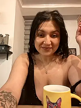 Magenta Moon online show from 04/06/26, 11:38