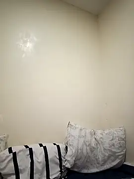 Cinpussie89 online show from 04/15/26, 11:28