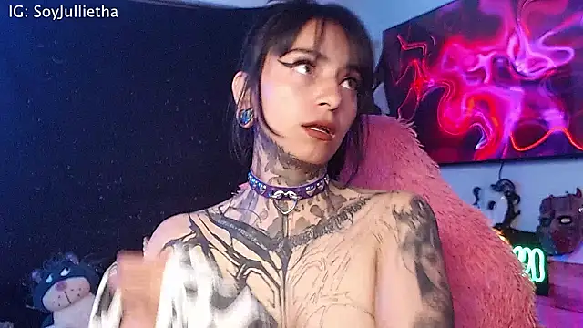 Julls420  online show from 02/19/26, 03:35