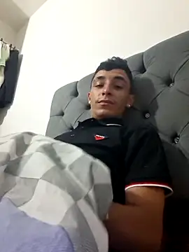 Snapshot of merycrism chatting on 12/05/25, 09:51 merycrism online show from 12/05/25, 09:51