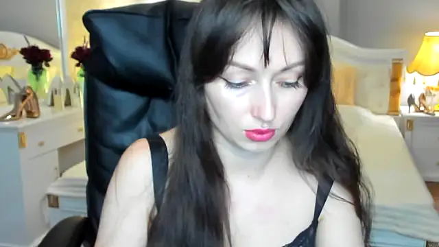 RosiAlina online show from 05/13/26, 06:44