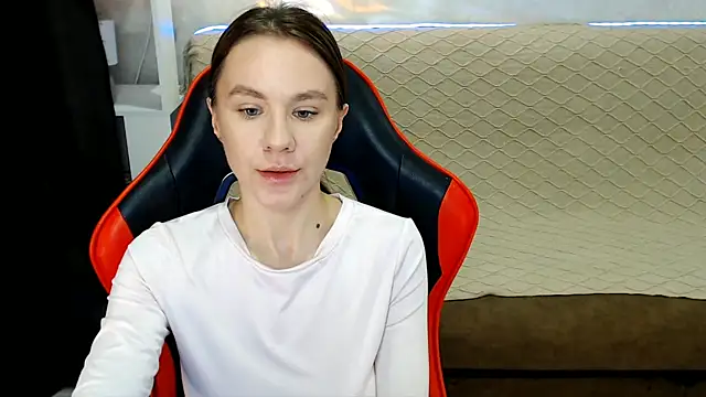 MiaBun1 online show from 01/14/26, 03:12