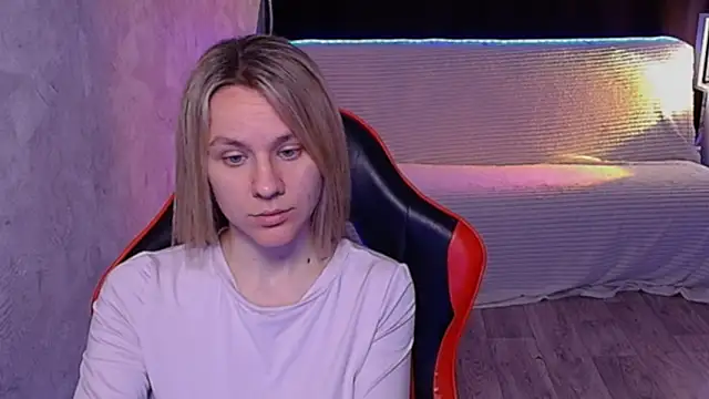 MiaBun1 online show from 05/15/26, 03:35