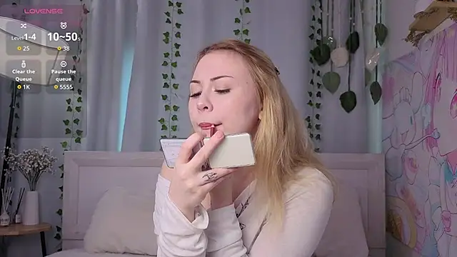 kaity berry online show from 02/26/26, 09:08